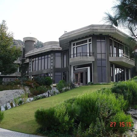 Rock City Resort Mingora Exterior photo