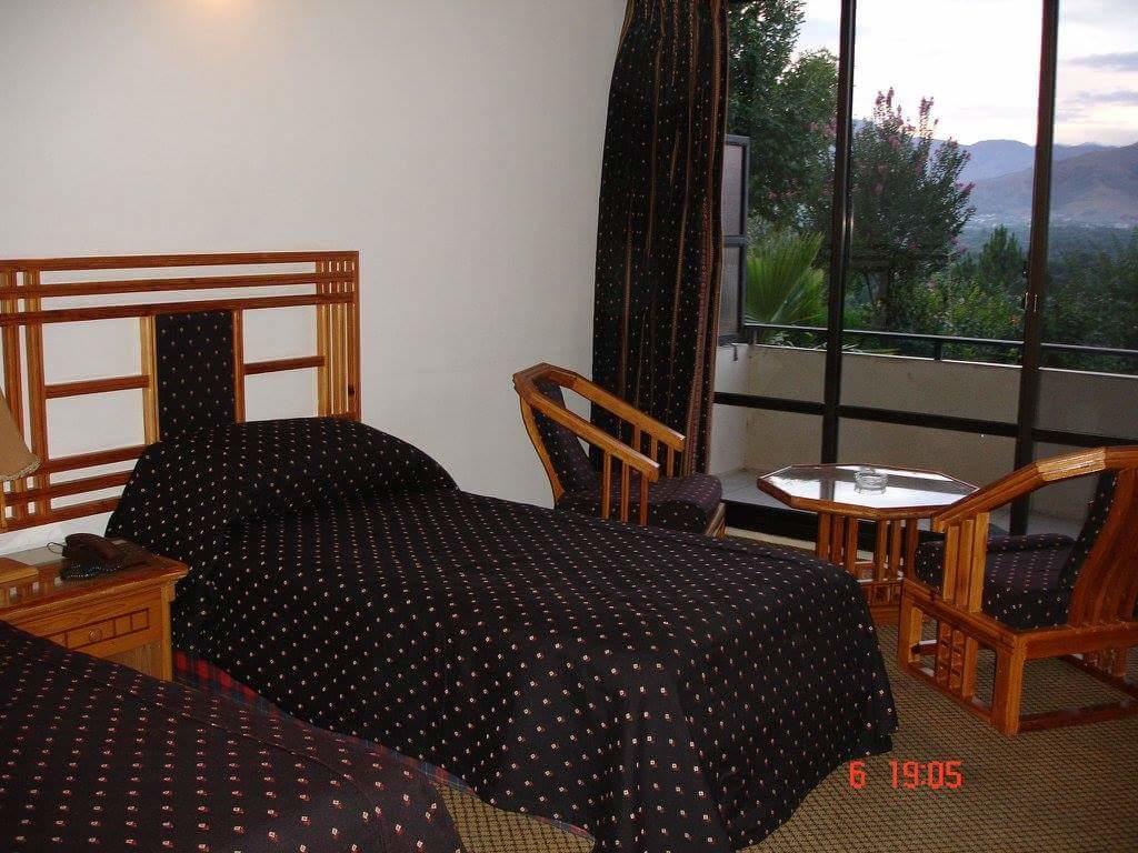 Rock City Resort Mingora Exterior photo